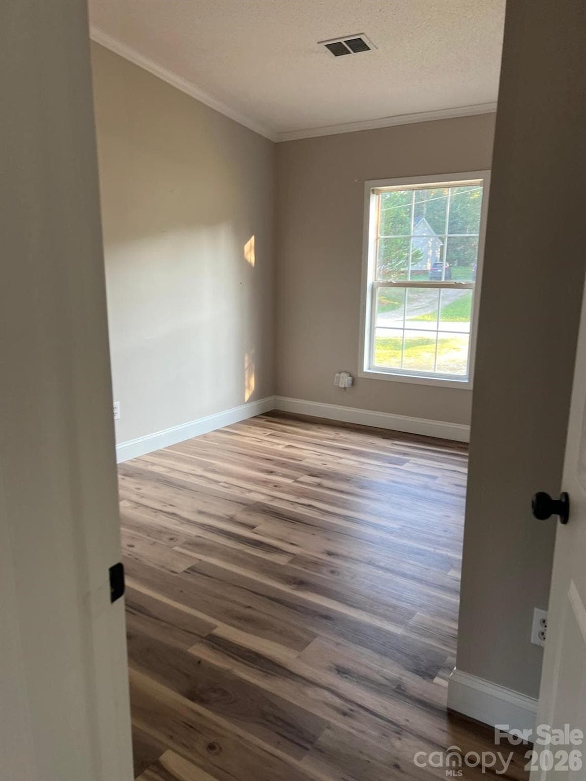 Single Family Residence at 322 Woodcrest Drive, York, photo 18 of 24