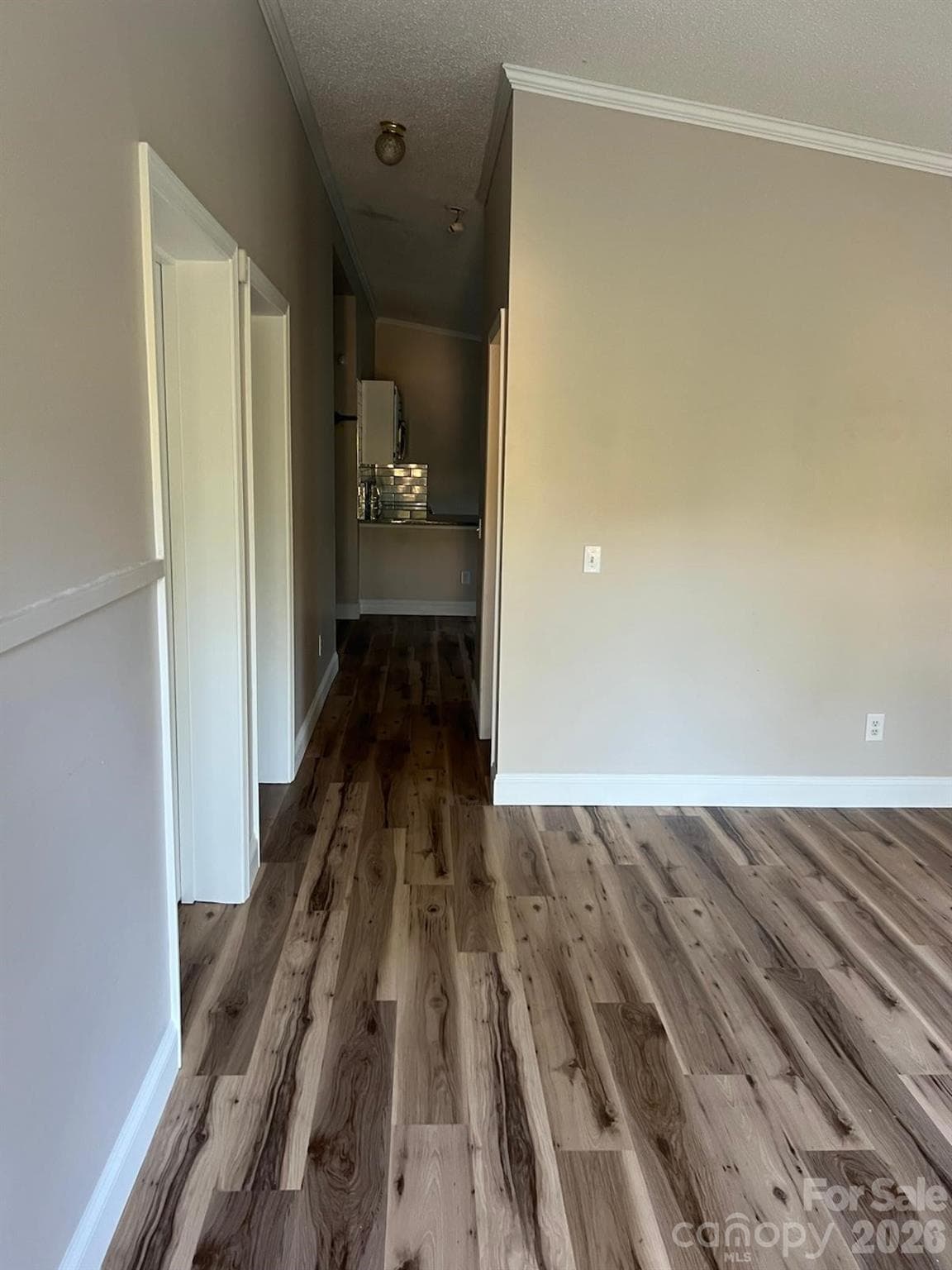 Single Family Residence at 322 Woodcrest Drive, York, photo 21 of 24