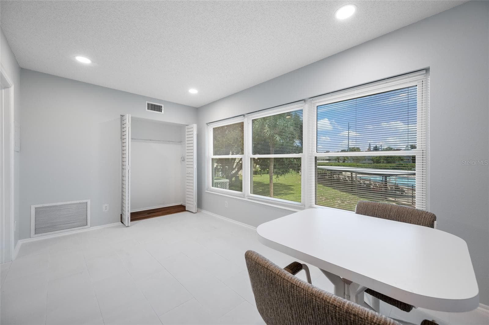 Condominium at 2258 WORLD PARKWAY BLVD W #40, CLEARWATER, photo 15 of 49