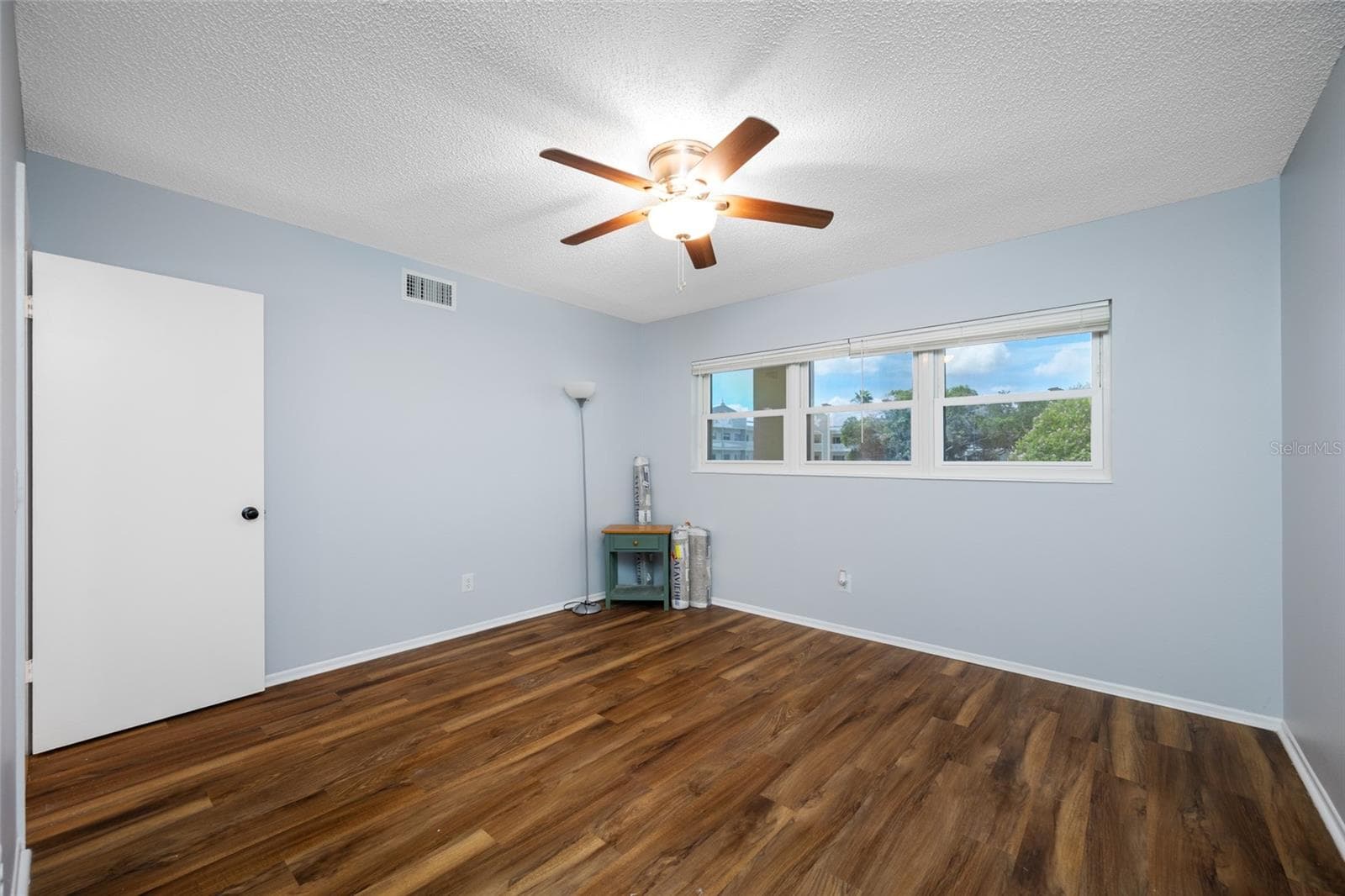 Condominium at 2258 WORLD PARKWAY BLVD W #40, CLEARWATER, photo 18 of 49