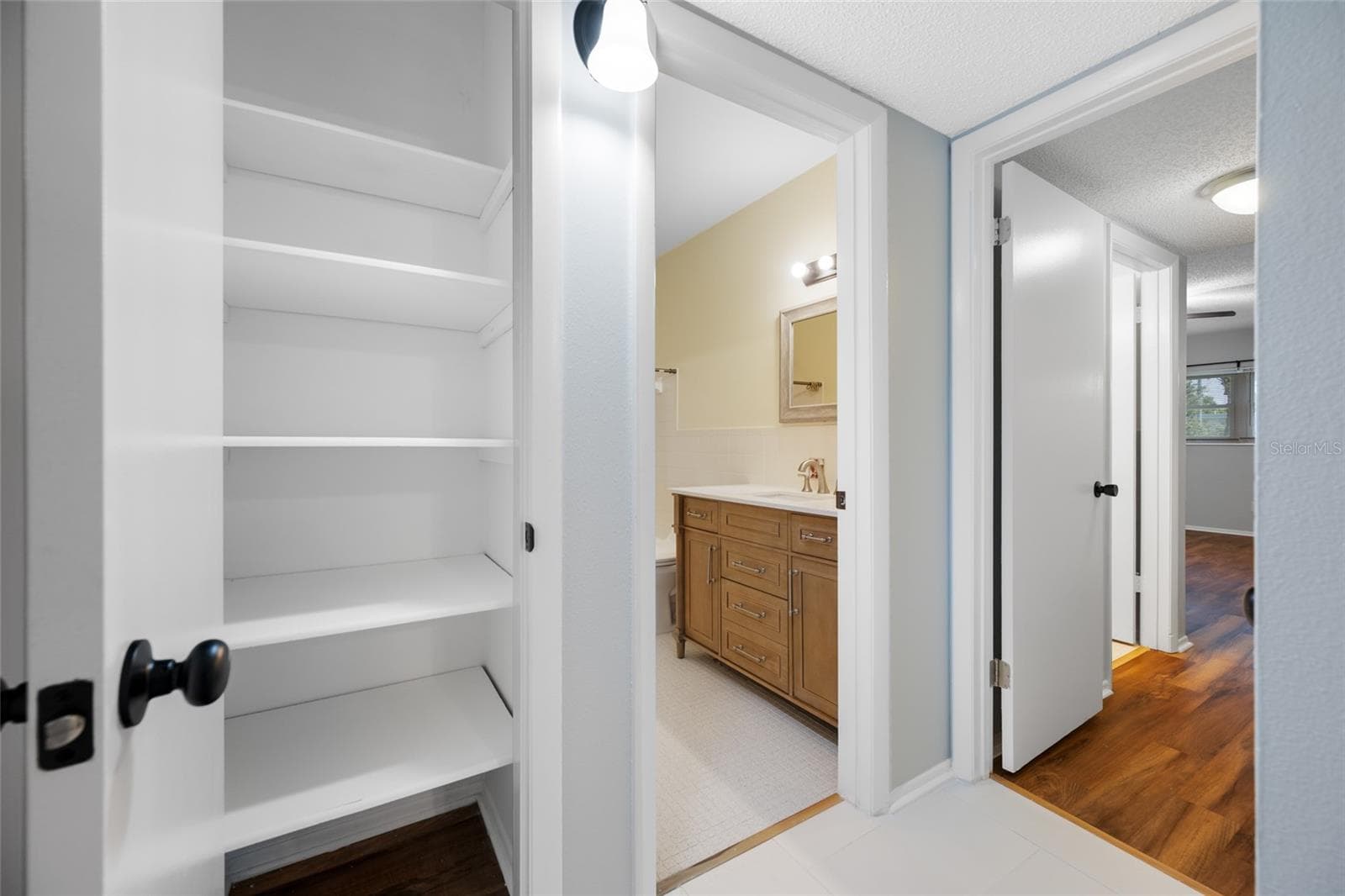 Condominium at 2258 WORLD PARKWAY BLVD W #40, CLEARWATER, photo 25 of 49