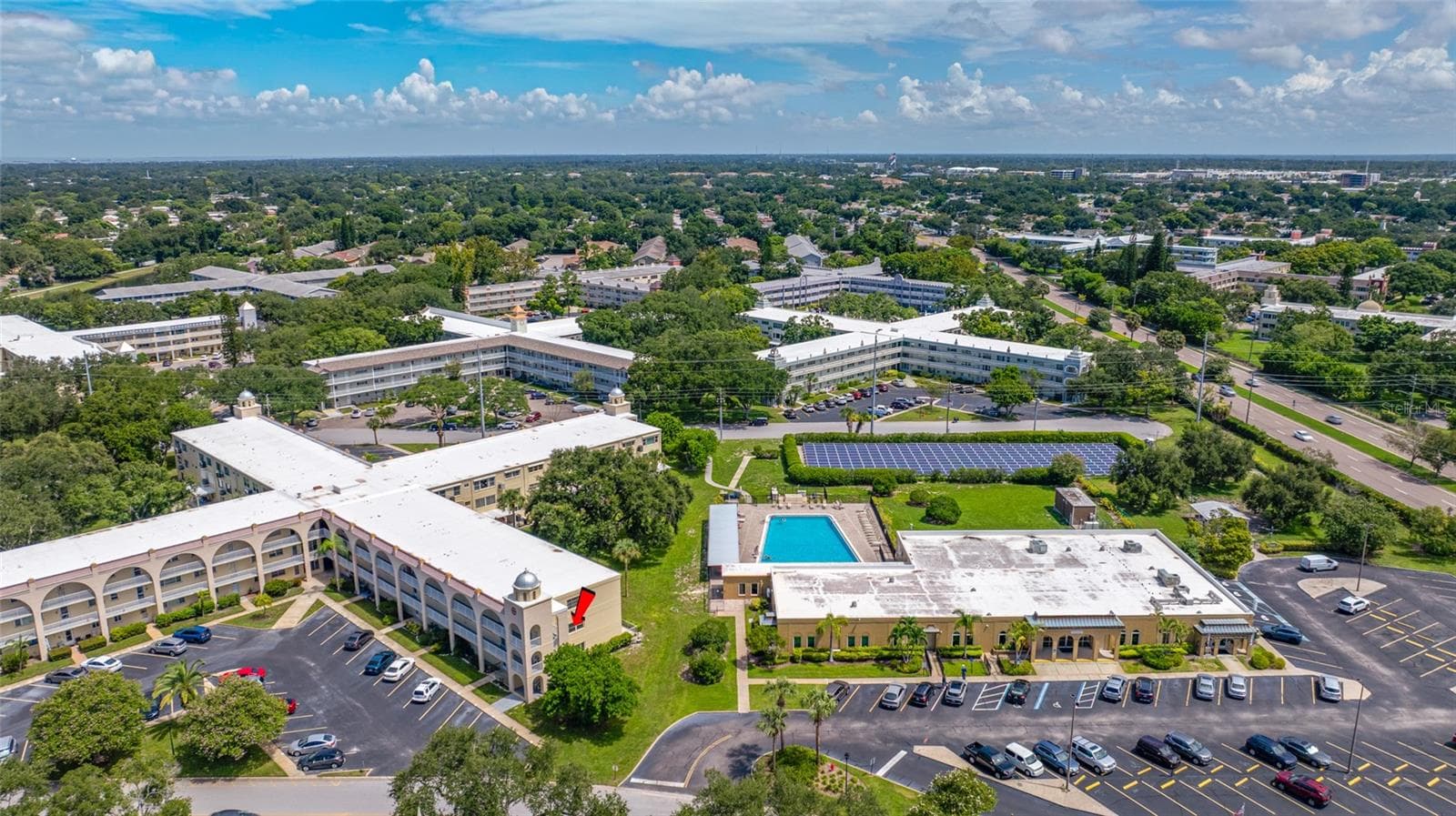 Condominium at 2258 WORLD PARKWAY BLVD W #40, CLEARWATER, photo 37 of 49