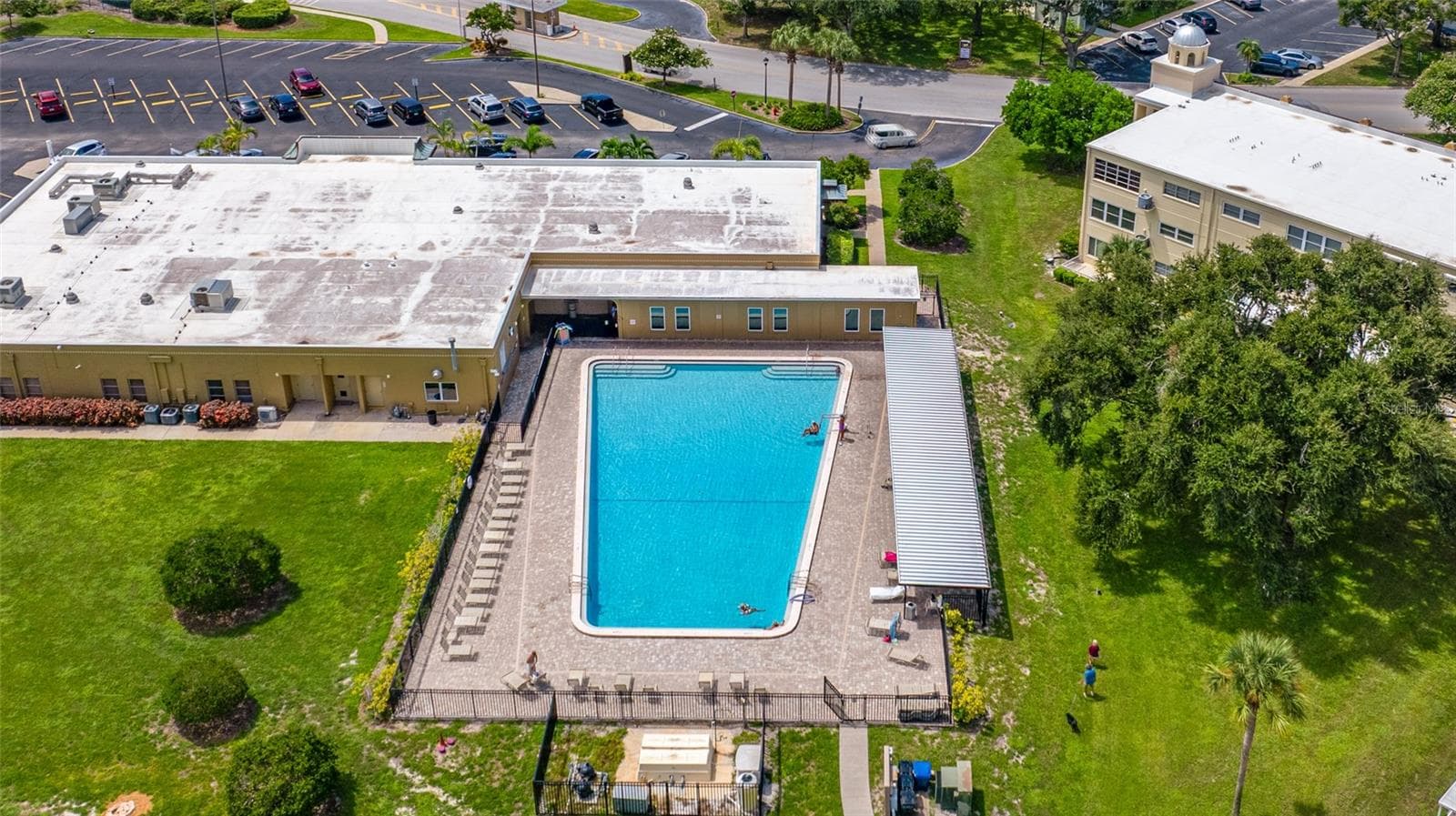 Condominium at 2258 WORLD PARKWAY BLVD W #40, CLEARWATER, photo 40 of 49