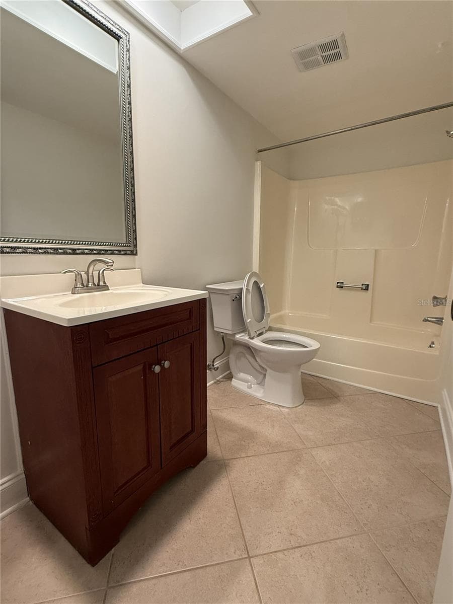 Villa at 2705 SAND HOLLOW CT CLEARWATER, FL 33761-3732, CLEARWATER, photo 10 of 74