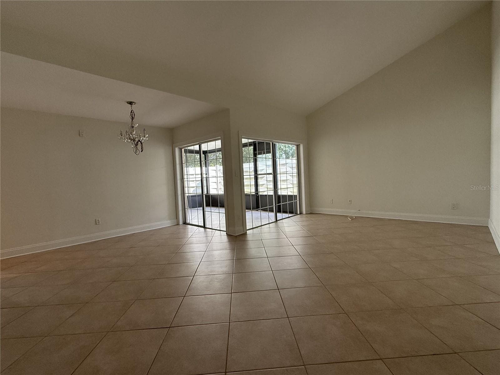 Villa at 2705 SAND HOLLOW CT CLEARWATER, FL 33761-3732, CLEARWATER, photo 13 of 74