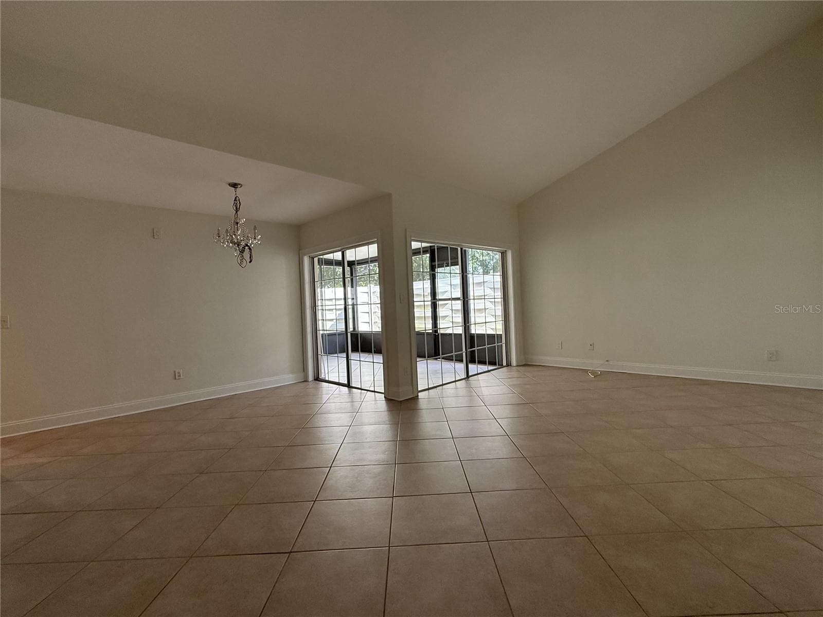 Villa at 2705 SAND HOLLOW CT CLEARWATER, FL 33761-3732, CLEARWATER, photo 16 of 74
