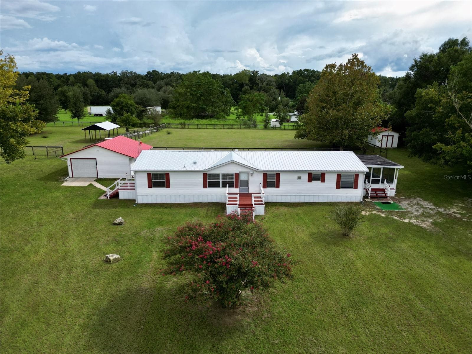 Manufactured Home at 14839 SW 16TH AVE, OCALA, photo 2 of 54