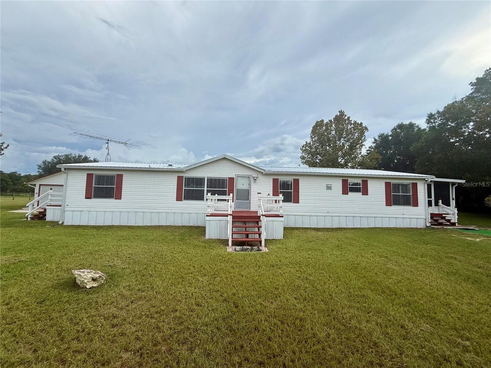 Manufactured Home at 14839 SW 16TH AVE, OCALA, photo 11 of 54
