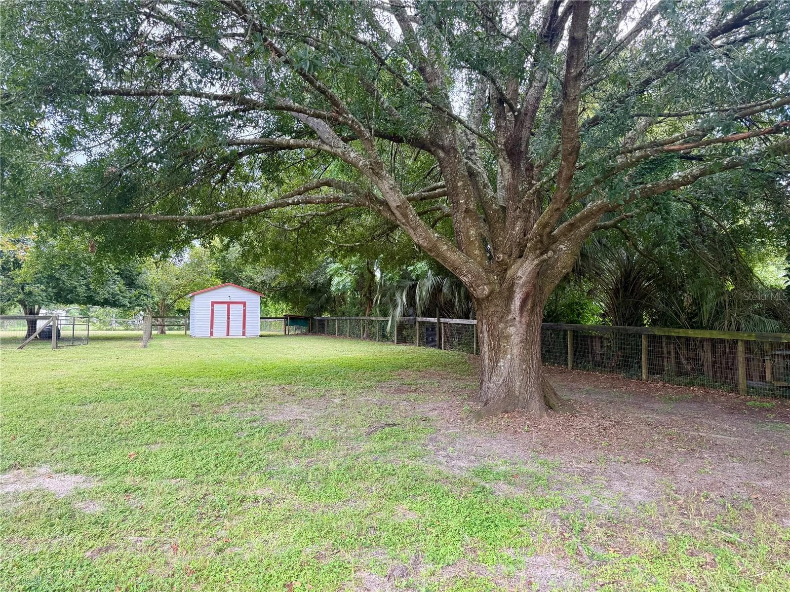 Manufactured Home at 14839 SW 16TH AVE, OCALA, photo 22 of 54