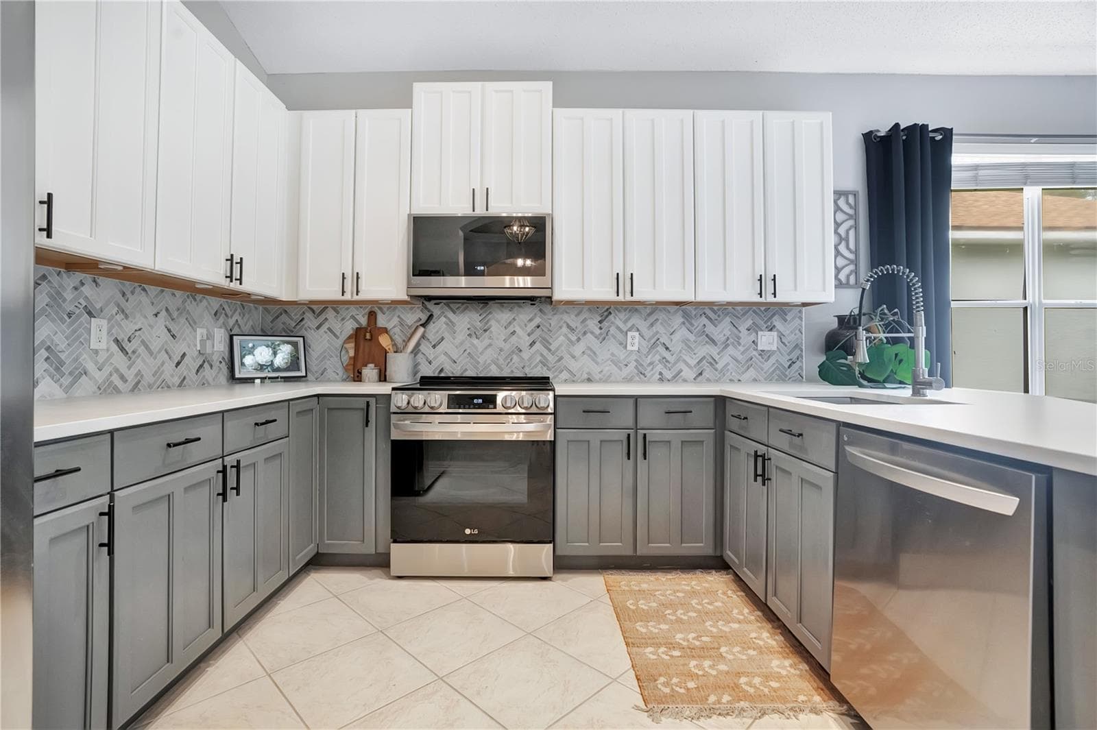Kitchen - 4610 REDMOND PL, SANFORD