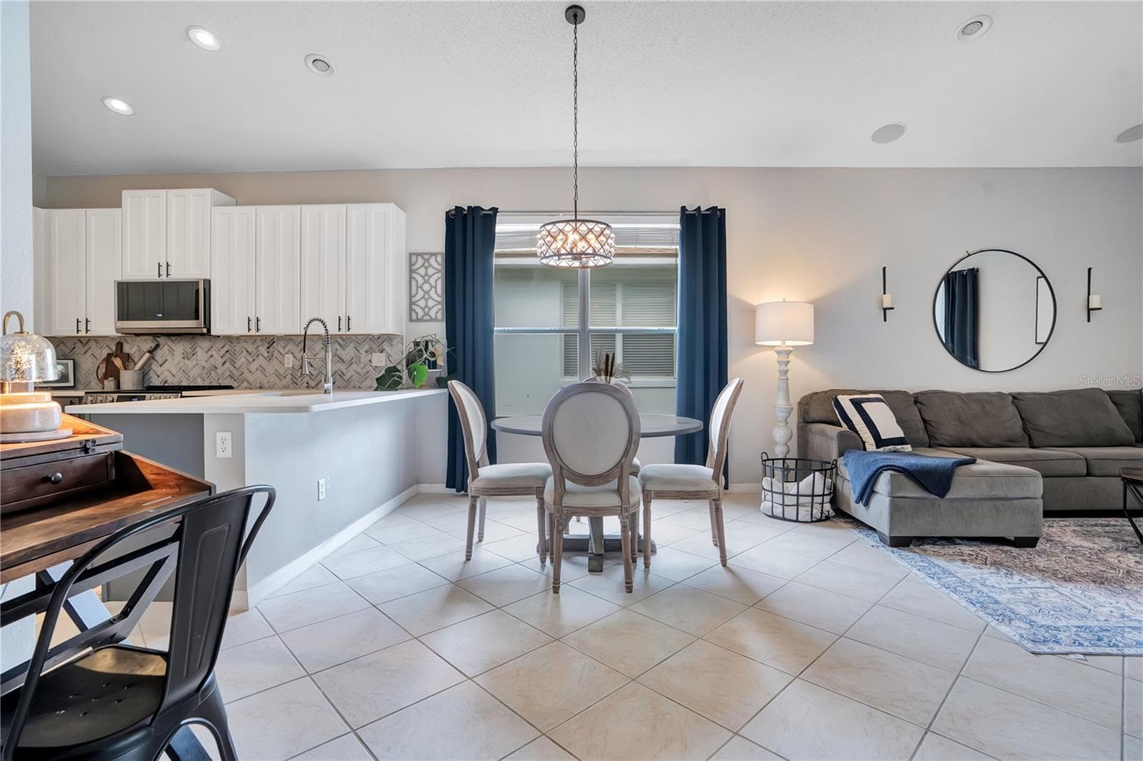 Single Family Residence at 4610 REDMOND PL, SANFORD, photo 14 of 49