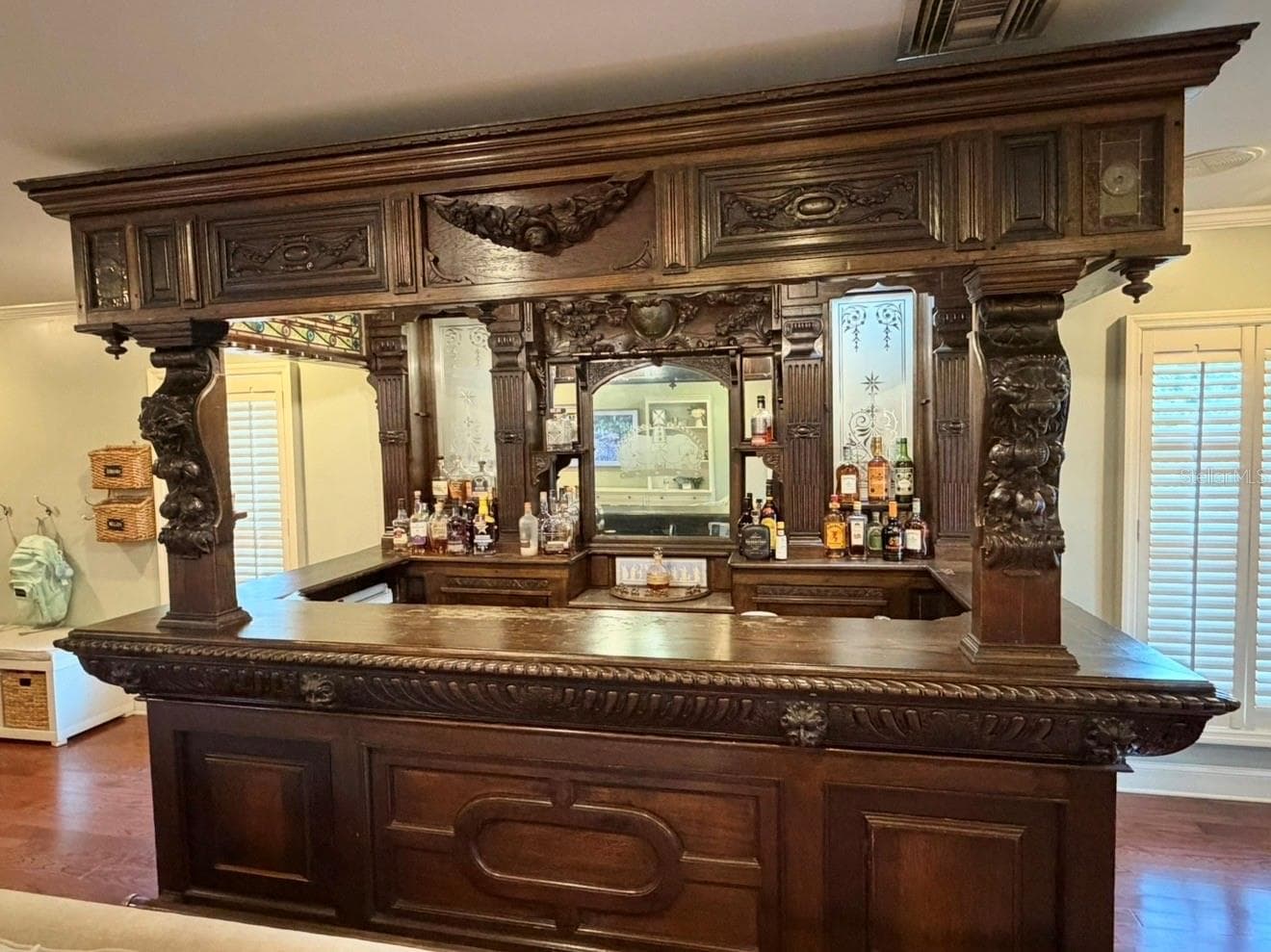 The Wet Bar was imported from Liverpool - 4603 DOGWOOD HILLS CT, BRANDON