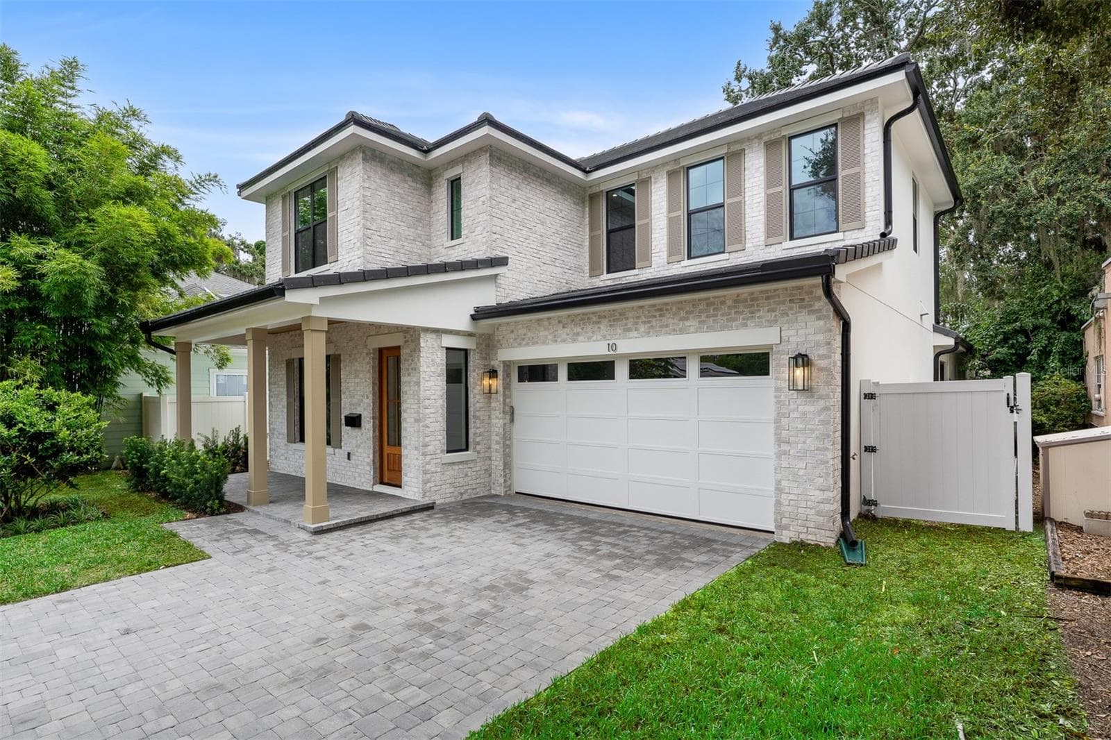 Single Family Residence at 10 W HARVARD ST, ORLANDO, photo 2 of 56