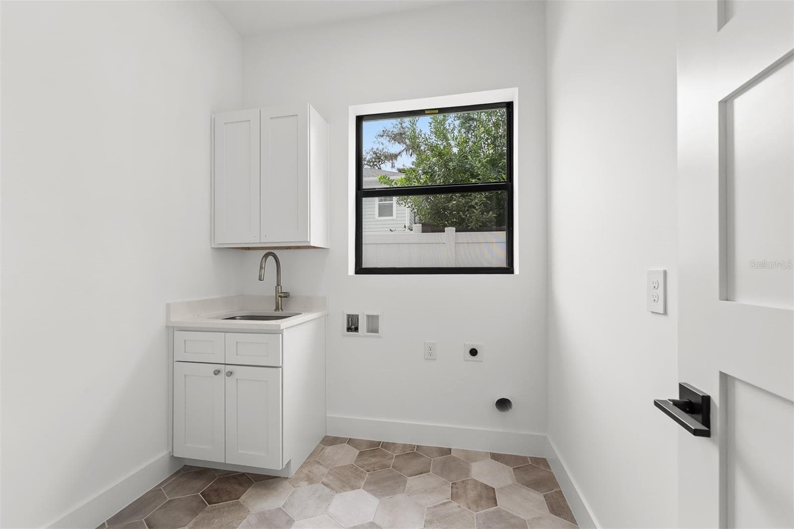 Single Family Residence at 10 W HARVARD ST, ORLANDO, photo 35 of 56