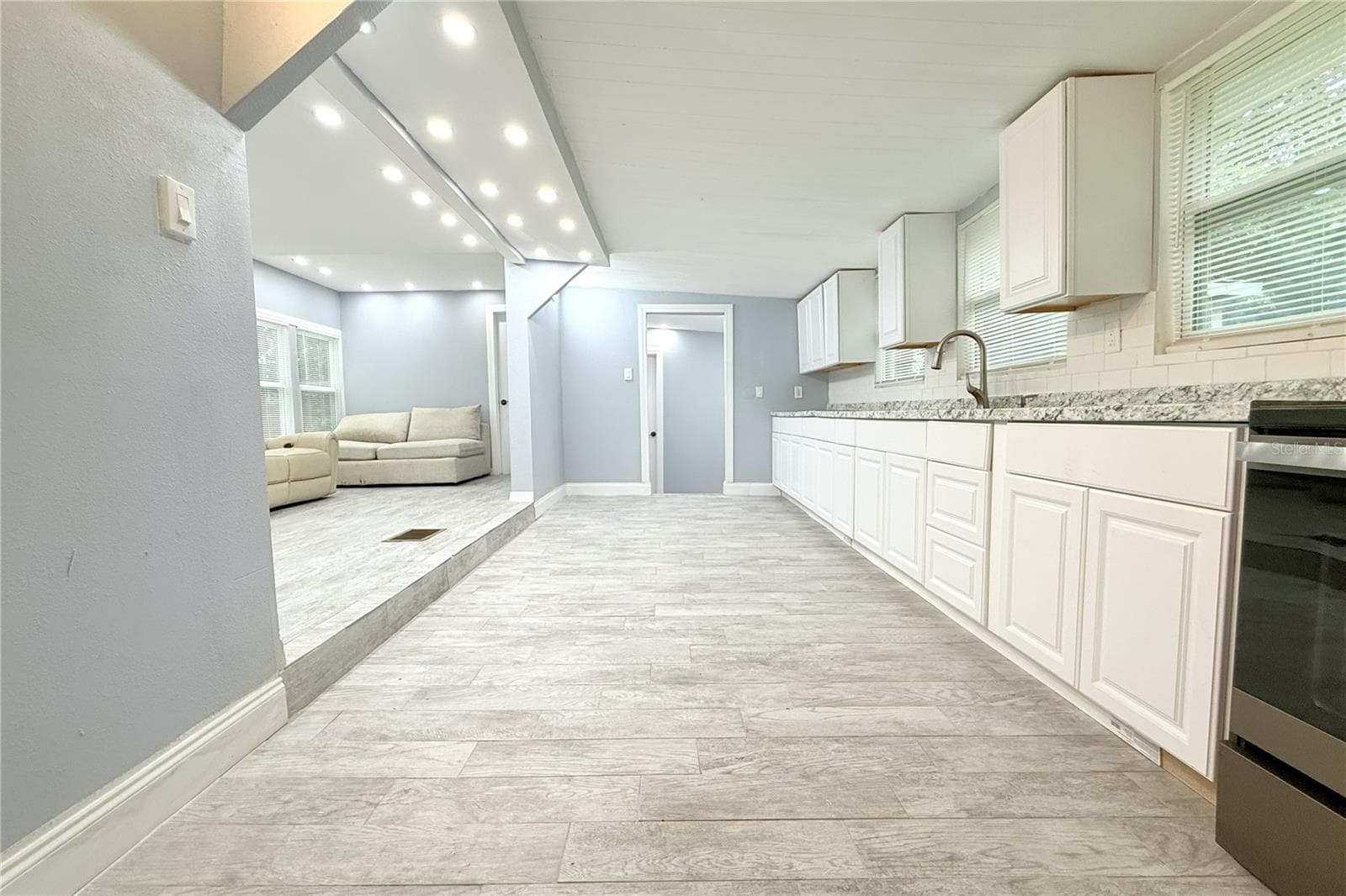 KITCHEN/DINING - 6934 AZLEE AVE, NEW PORT RICHEY