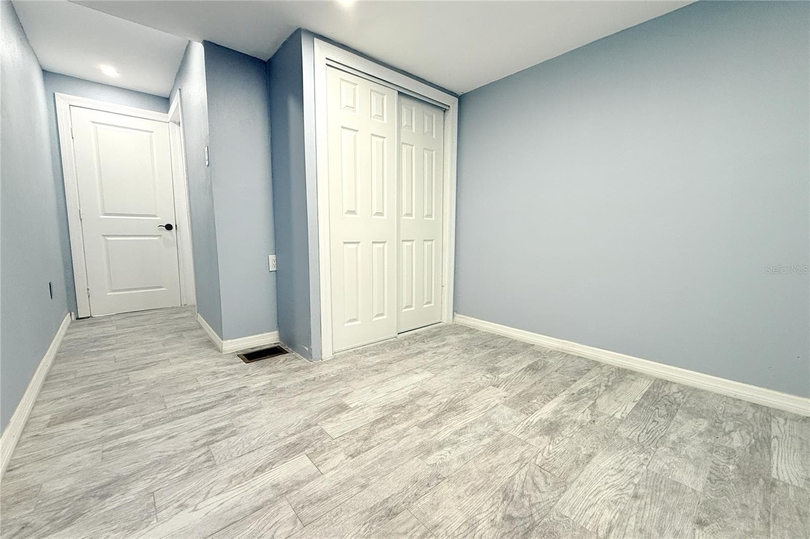 MASTER BEDROOM - 6934 AZLEE AVE, NEW PORT RICHEY