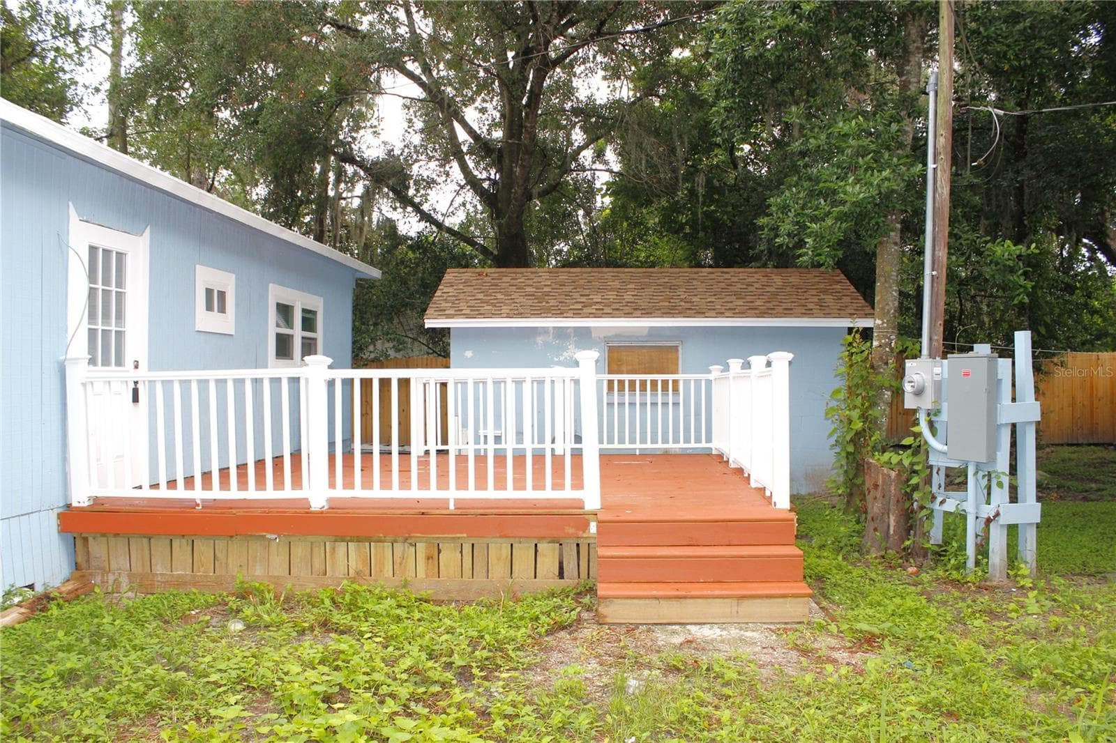 DECK - 6934 AZLEE AVE, NEW PORT RICHEY