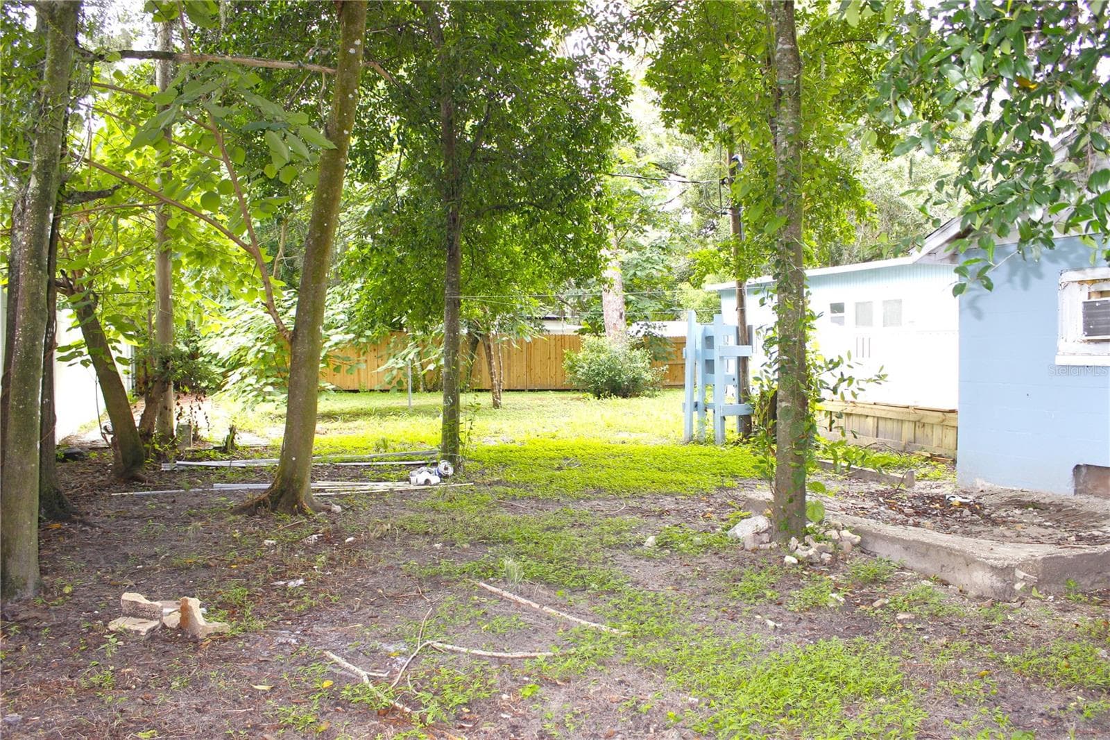 FENCED BACKYARD - 6934 AZLEE AVE, NEW PORT RICHEY