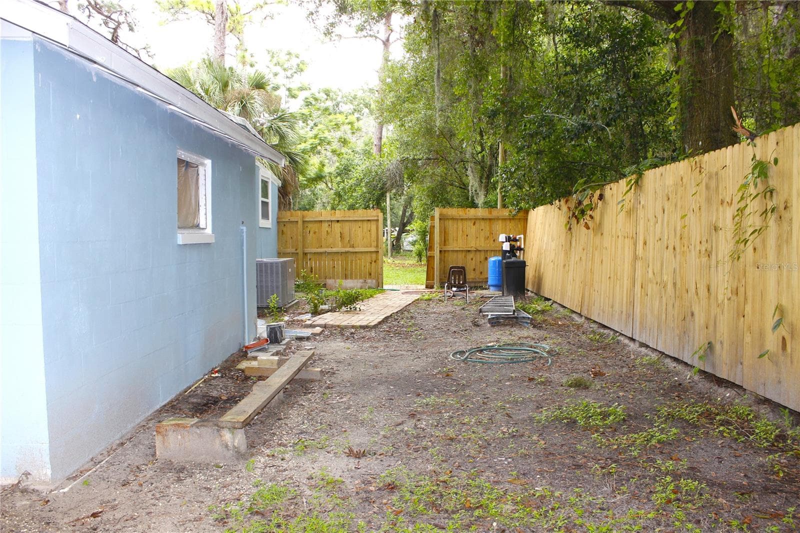 FENCED BACKYARD - 6934 AZLEE AVE, NEW PORT RICHEY