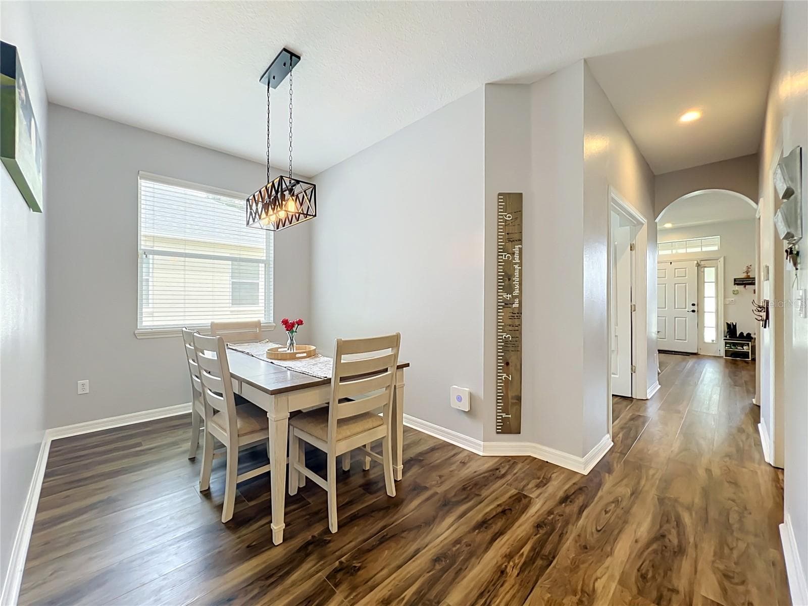 Single Family Residence at 912 MAGNOLIA BLOSSOM CT, APOPKA, photo 8 of 56