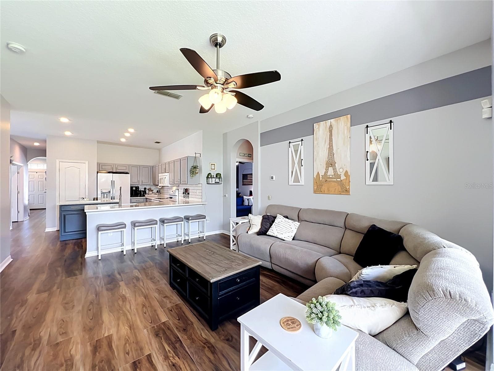 Single Family Residence at 912 MAGNOLIA BLOSSOM CT, APOPKA, photo 17 of 56