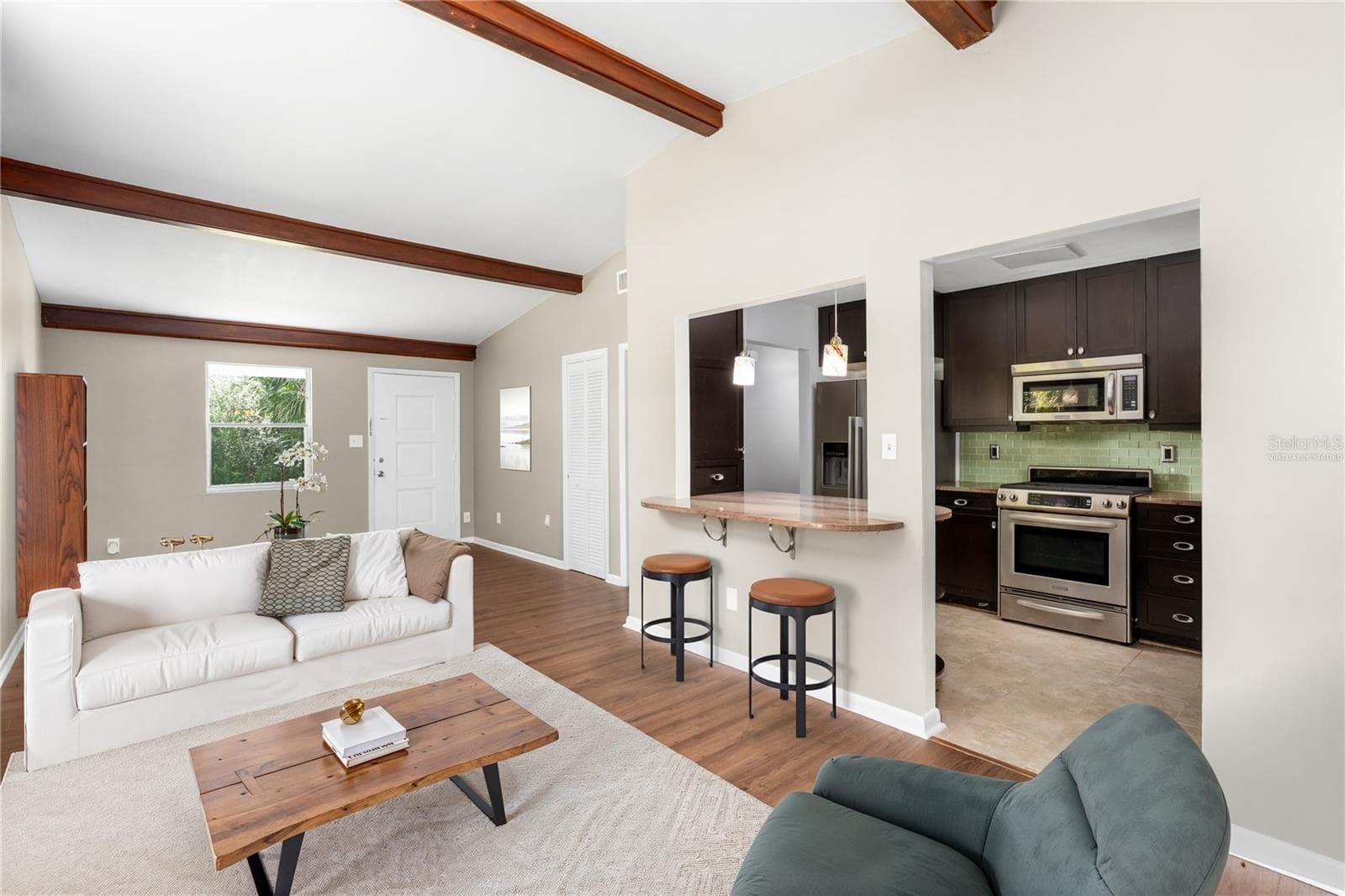 virtually staged - 4106 NW 13TH PL, GAINESVILLE