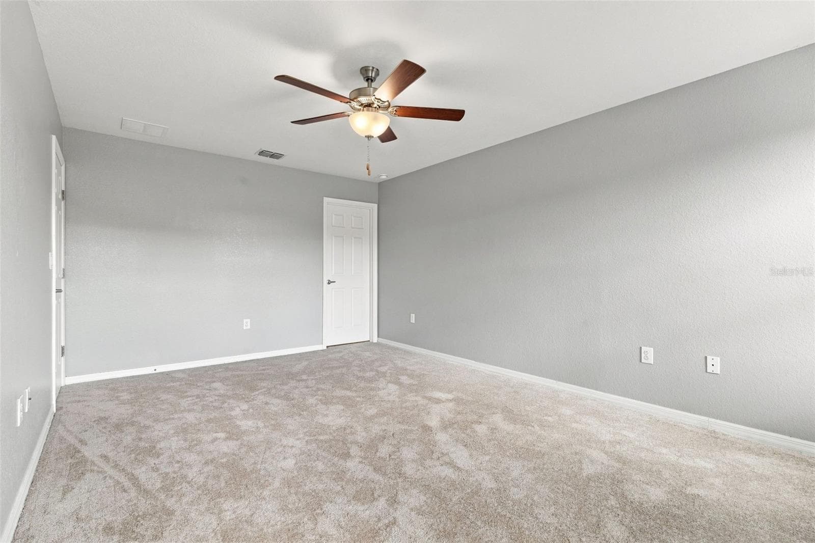 Townhouse at 2956 FIELDWOOD CIR, ST CLOUD, photo 18 of 41