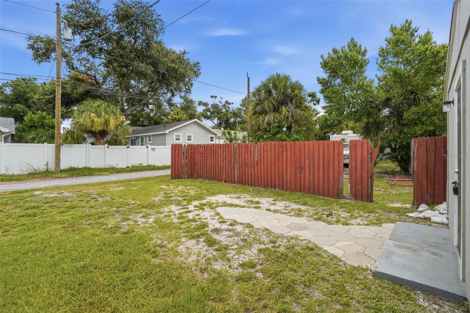 Single Family Residence at 4535 EMERSON AVE S, ST PETERSBURG, photo 22 of 28