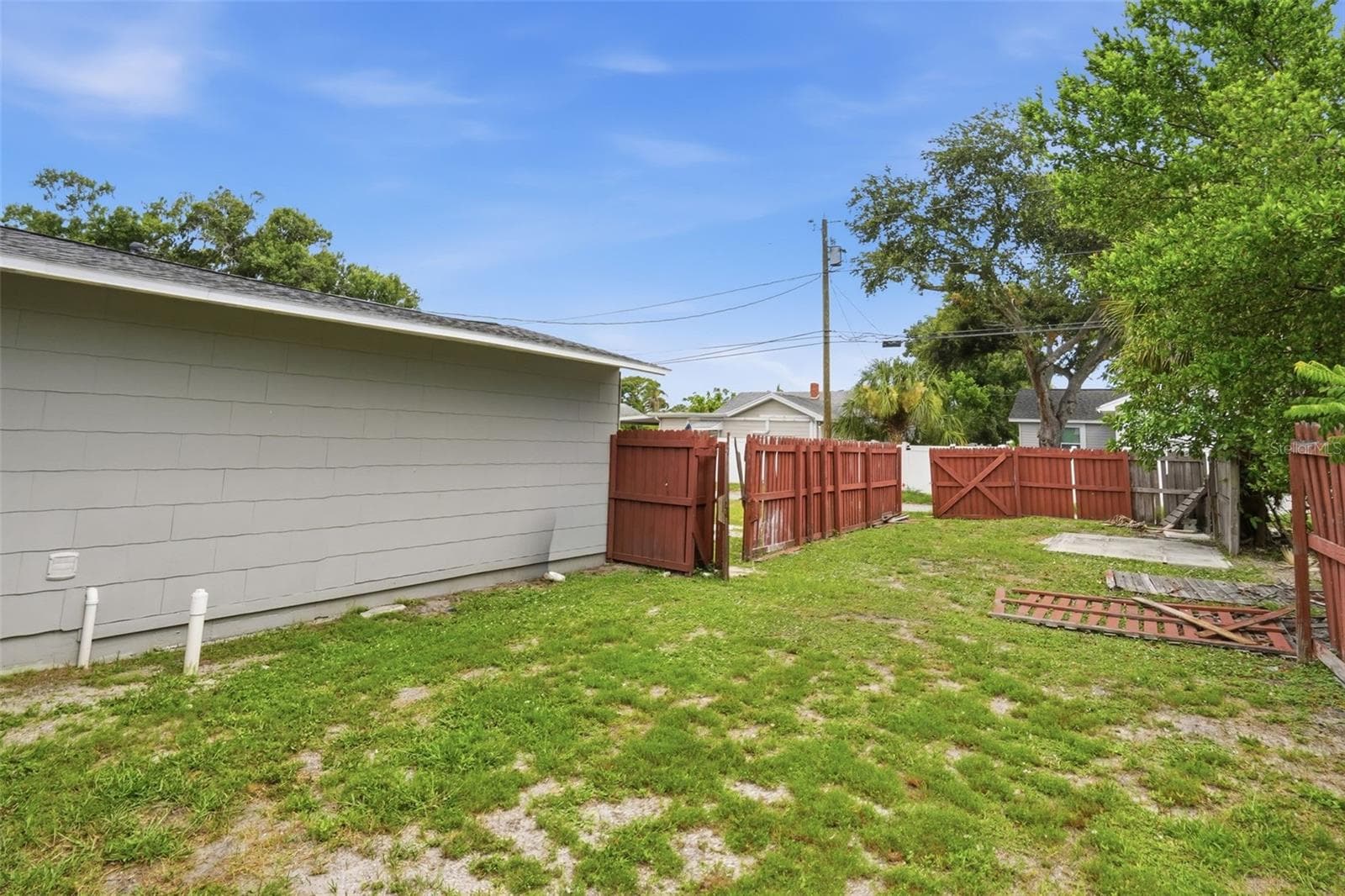 Single Family Residence at 4535 EMERSON AVE S, ST PETERSBURG, photo 26 of 28