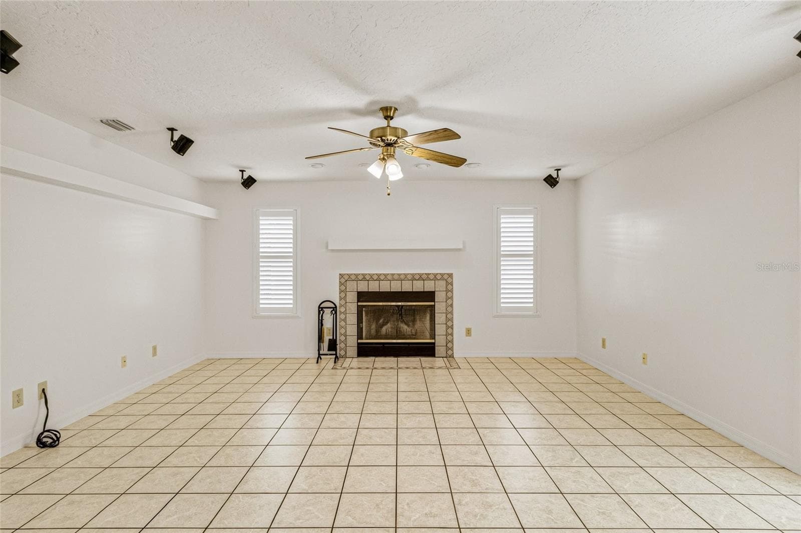 Single Family Residence at 491 CARPENTER AVE NW, PALM BAY, photo 19 of 67