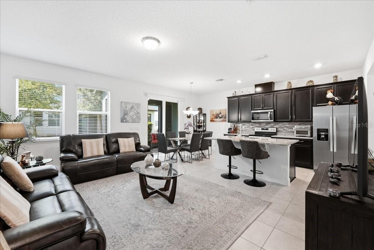 Townhouse at 2349 SHADOWLAND LOOP, WINTER PARK, photo 6 of 36