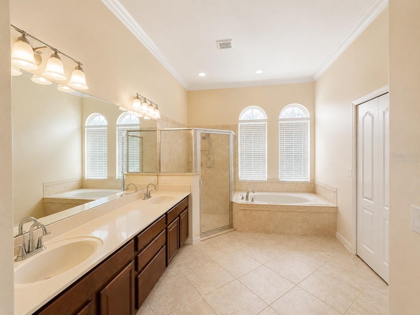 virtually staged - 12419 HAMMOCK HILL DR, CLERMONT