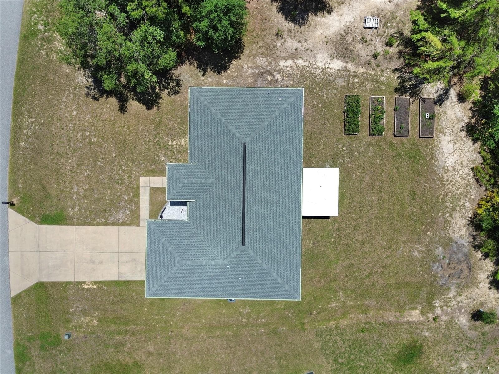 Single Family Residence at 15994 SW 55TH AVENUE RD, OCALA, photo 6 of 33