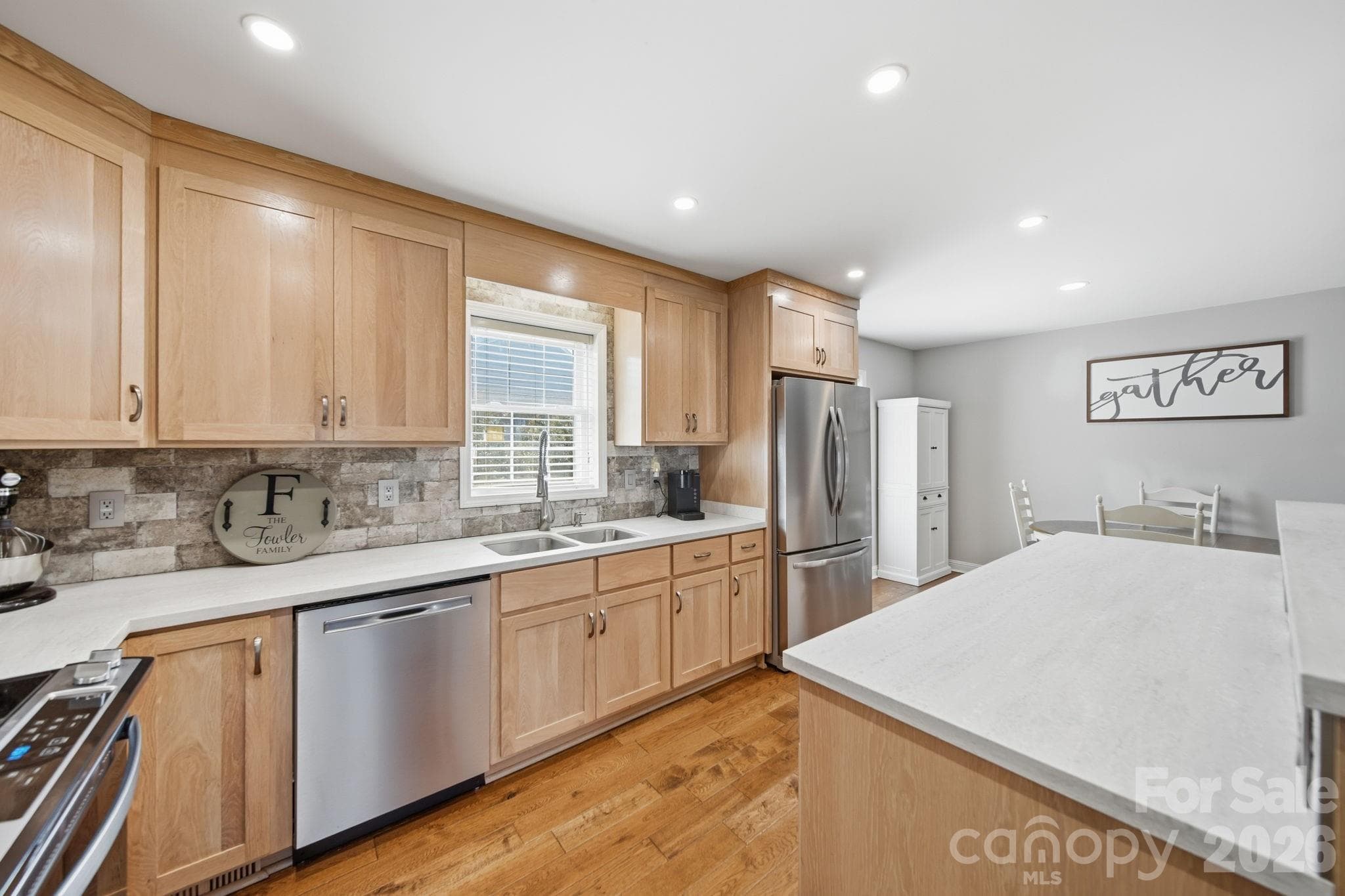 Single Family Residence at 708 Paint Circle, Oakboro, photo 11 of 48