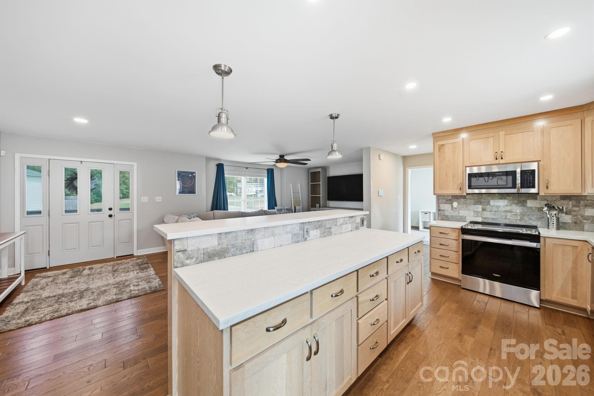 Single Family Residence at 708 Paint Circle, Oakboro, photo 13 of 48