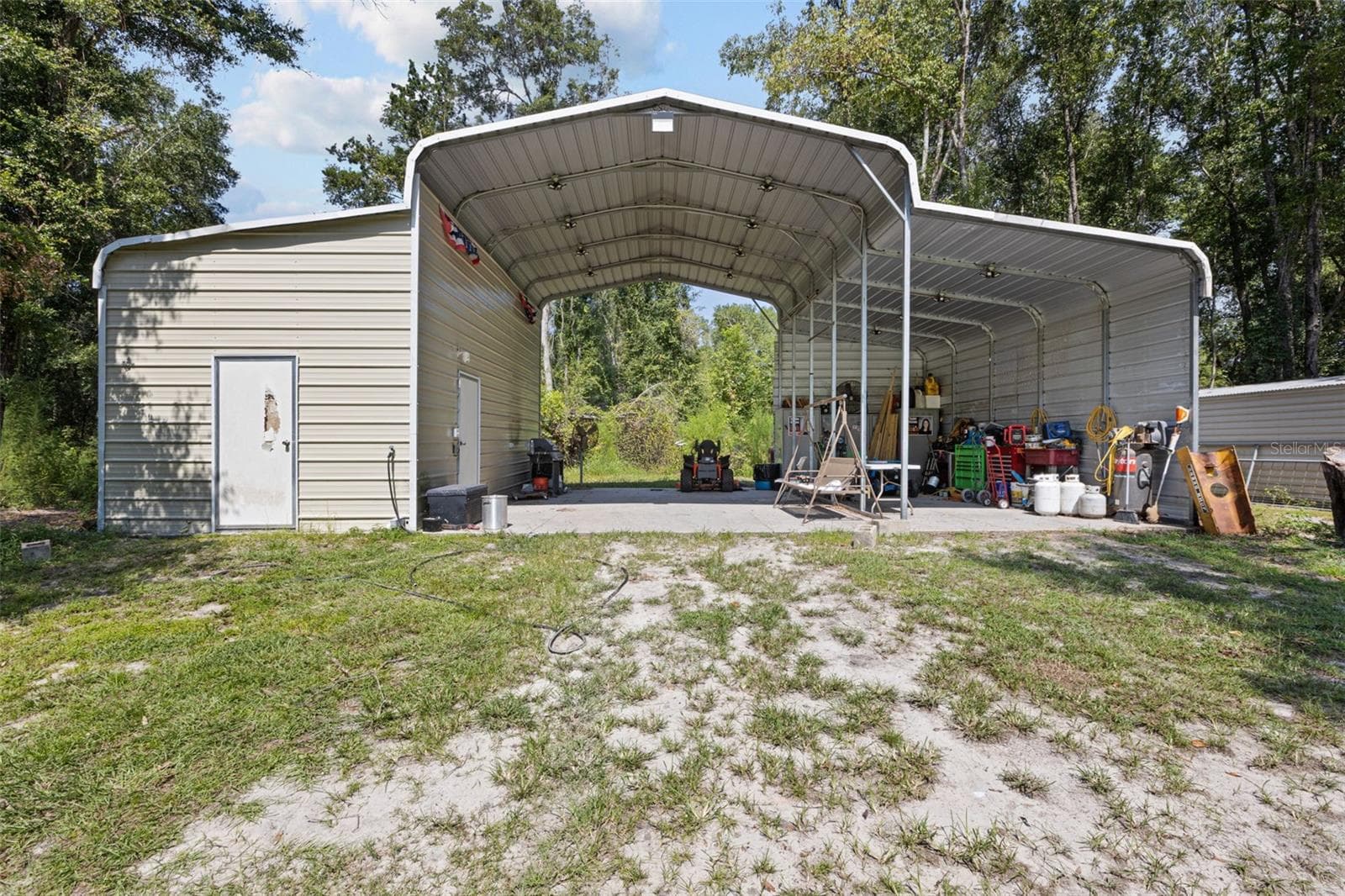 Manufactured Home at 140 SW SPAULDING CT, FORT WHITE, photo 34 of 66