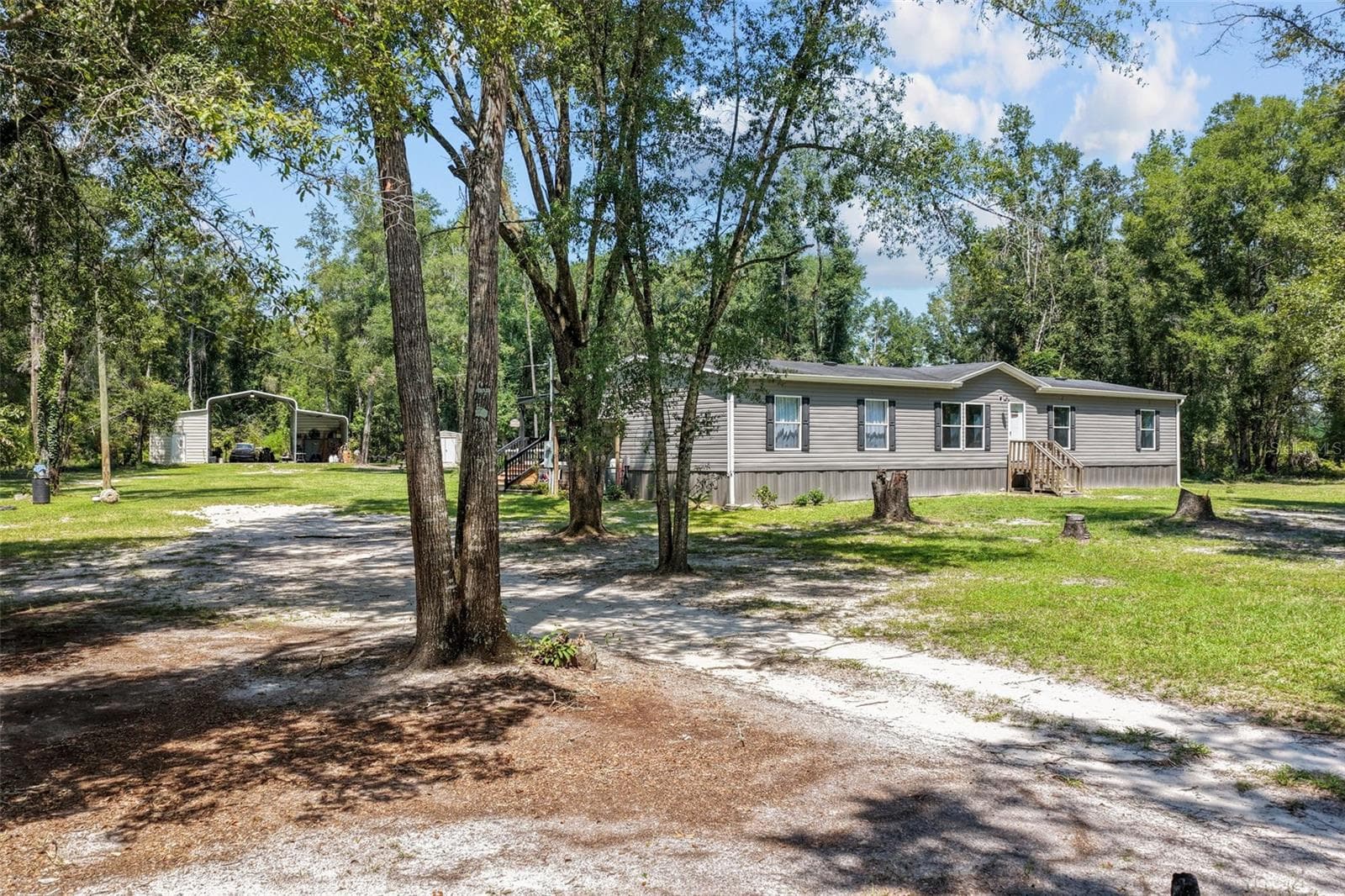Manufactured Home at 140 SW SPAULDING CT, FORT WHITE