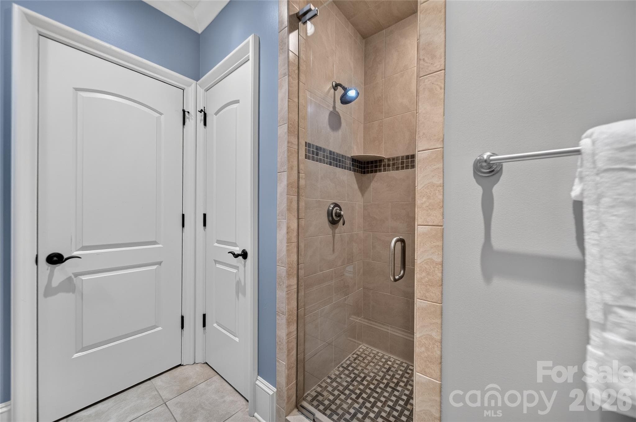Jack and Jill Bathroom - 229 Wrenwood Lane, Charlotte