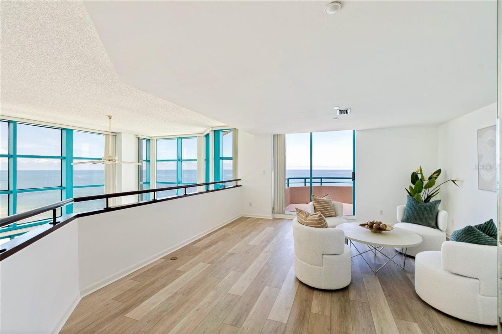 Condominium at 1520 GULF BLVD #1901, CLEARWATER, photo 31 of 70