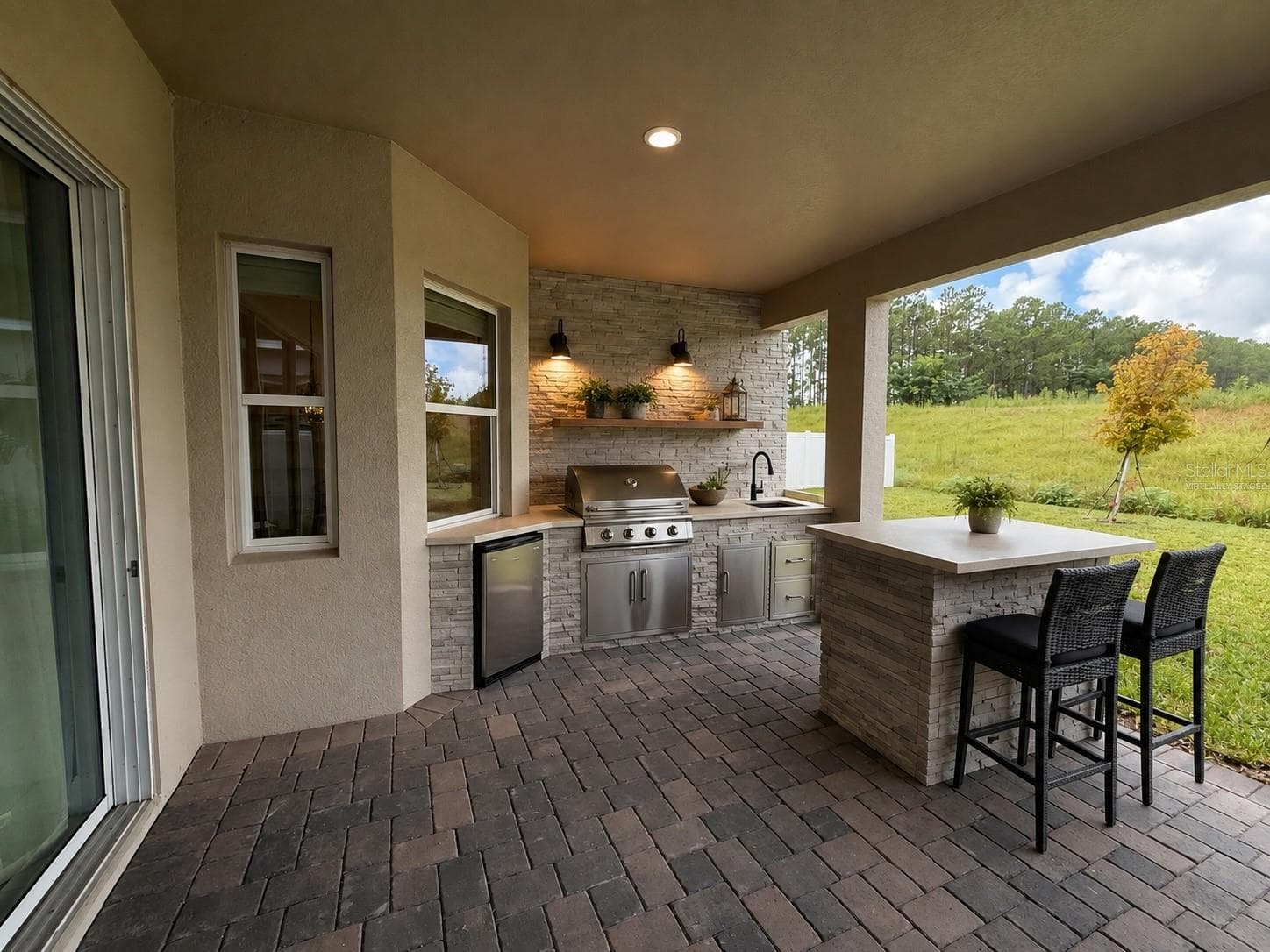Virtually Staged-Patio Outdoor Kitchen - 15652 GENTLE RAIN DR, WINTER GARDEN