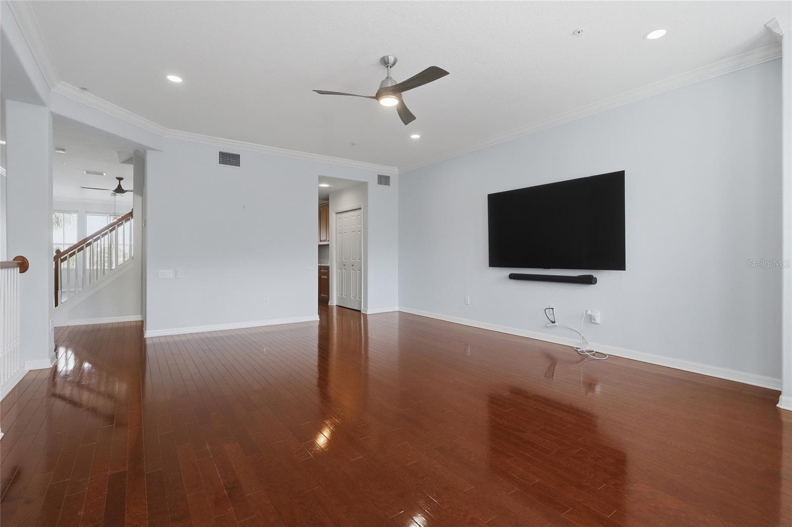 Townhouse at 8703 SUNRISE JIB WAY, TAMPA, photo 17 of 57