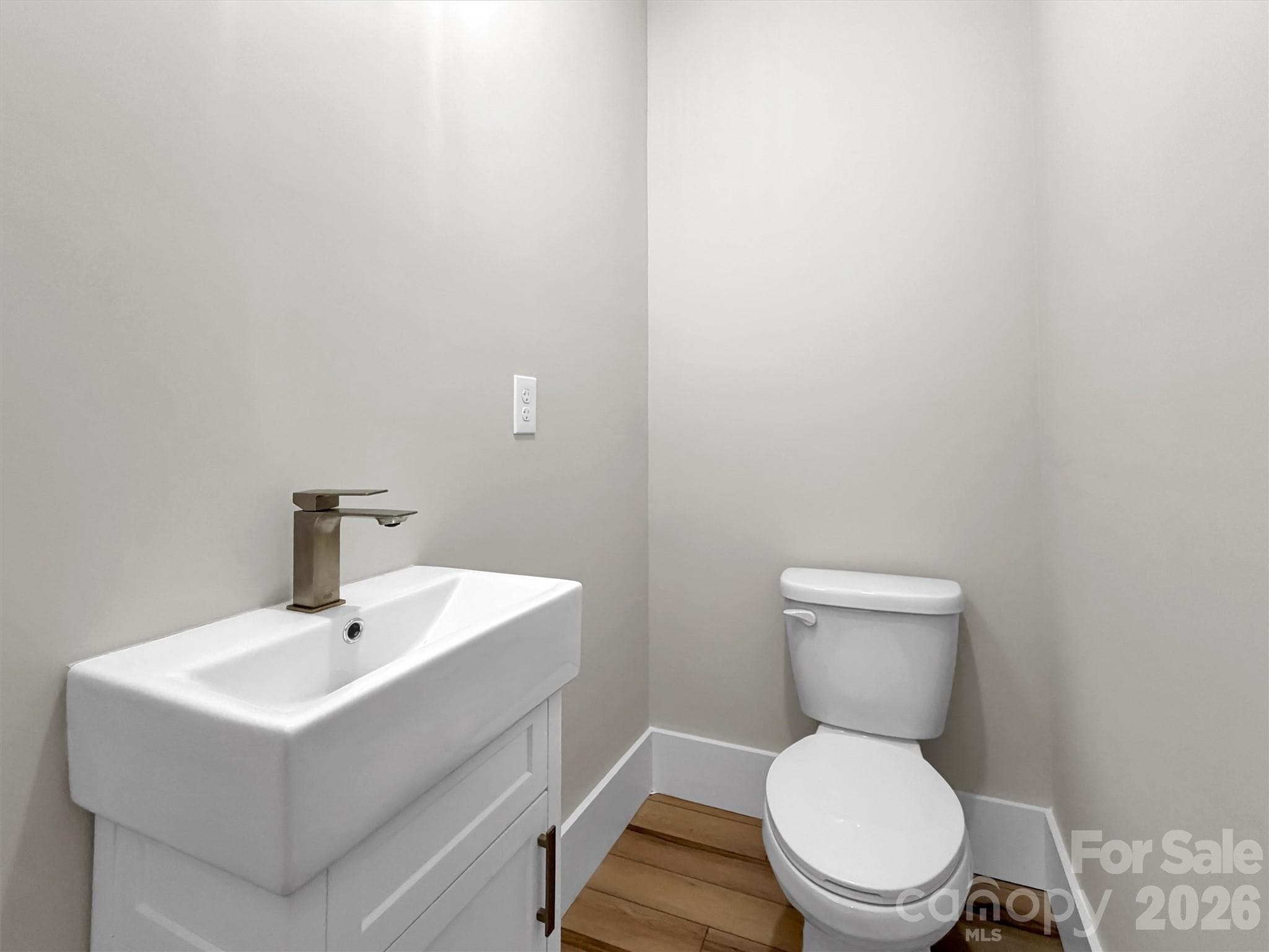 Single Family Residence at 201 Kadire Drive, Waynesville, photo 13 of 40