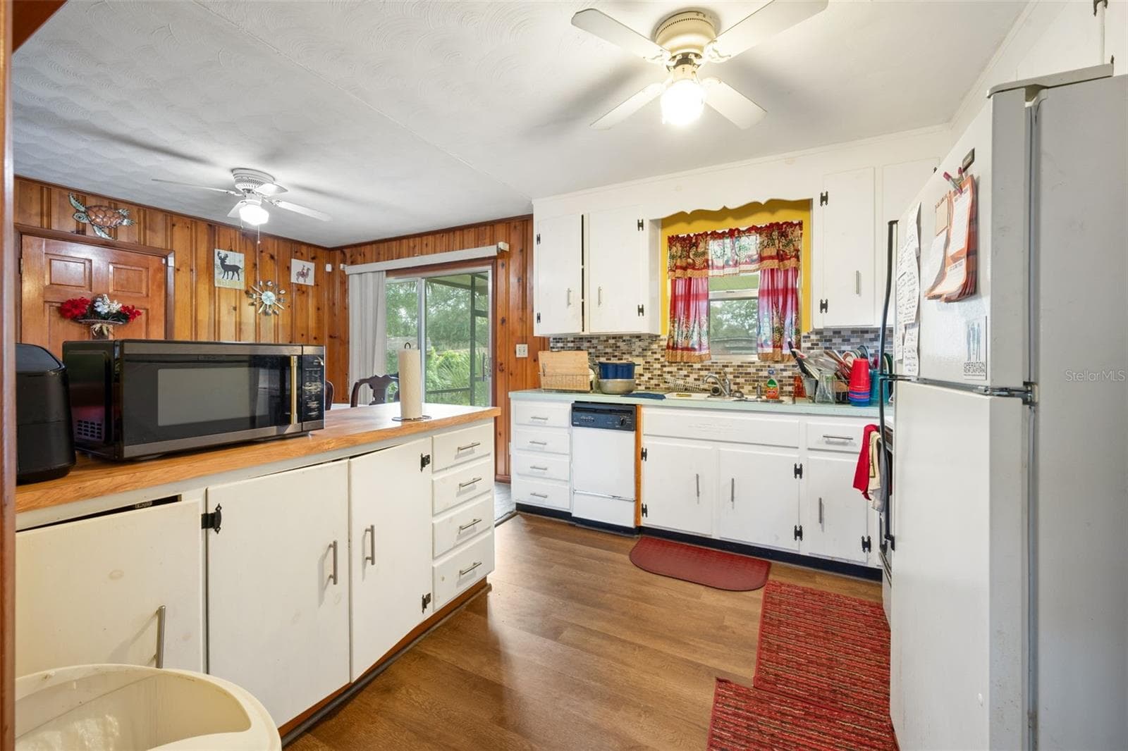 Single Family Residence at 3722 HOOVER LN, JACKSONVILLE, photo 14 of 36