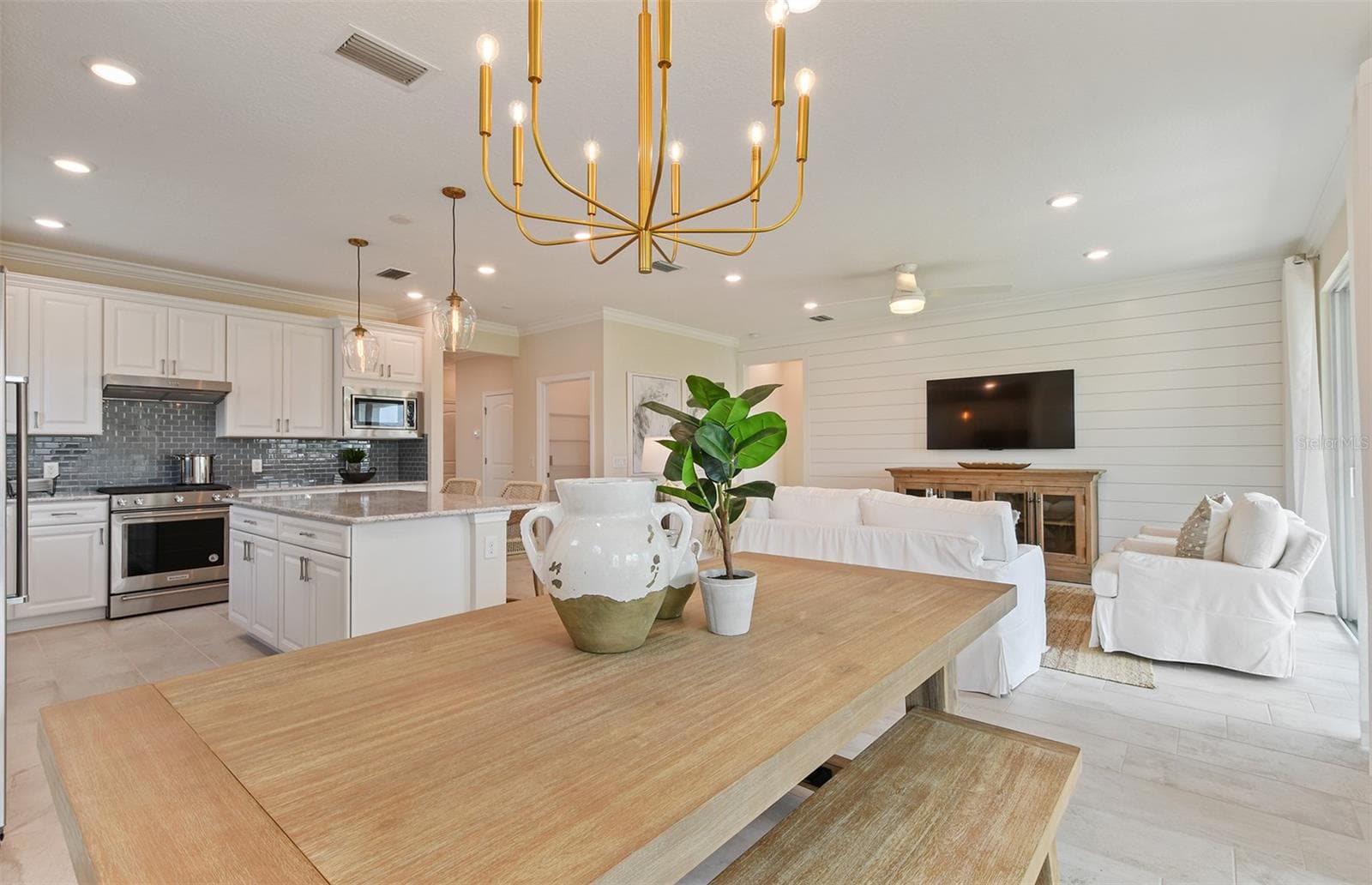 Model Home Design Only. Pictures and furnishings are for illustrative purposes only. Elevations, colors and options may vary. Furniture is for model home staging only. - 9166 PACIFIC PALMS AVENUE, MELBOURNE