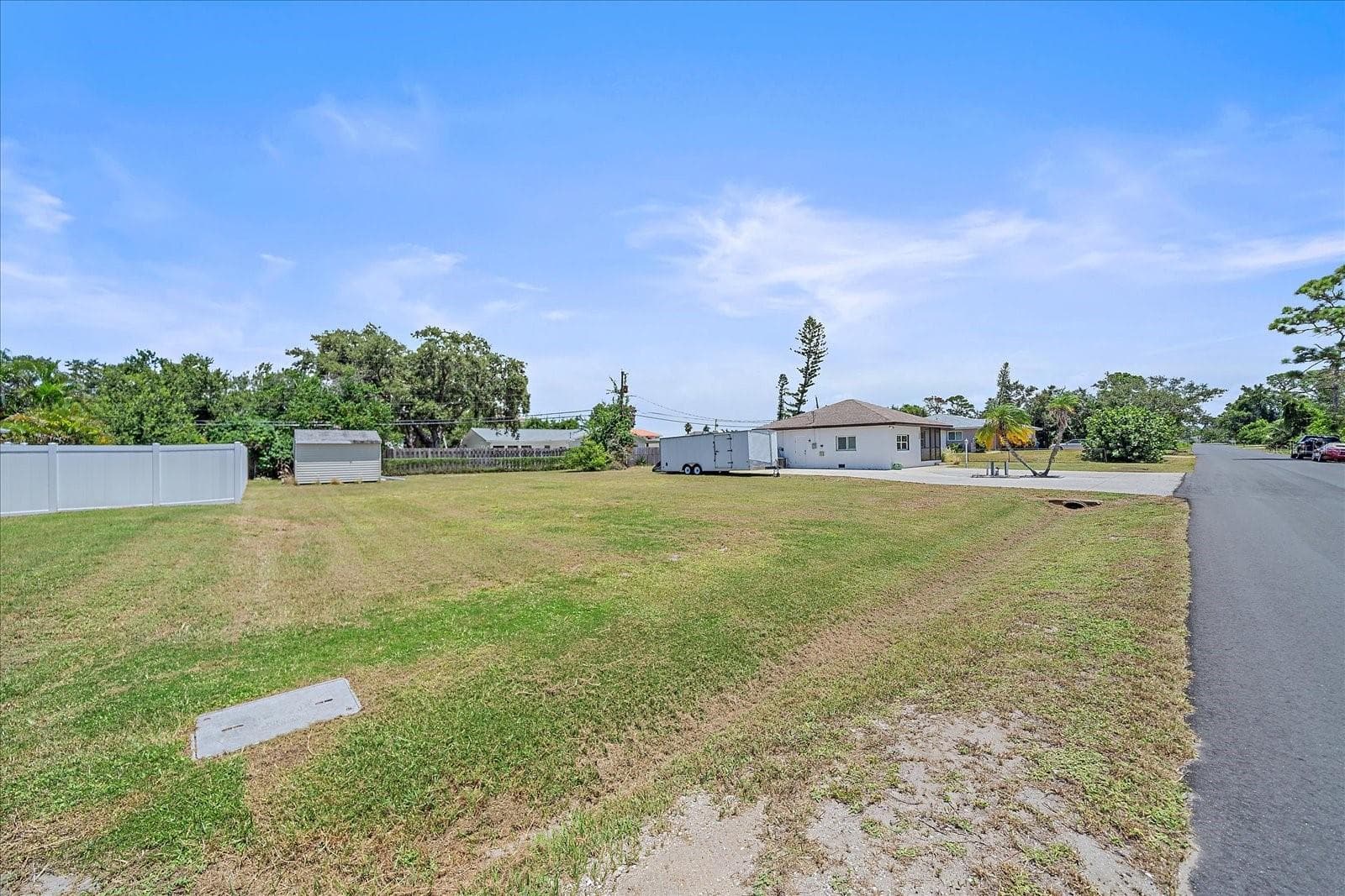 vacant 8000 sqft mowed lot - 1488 JUPITER RD, VENICE
