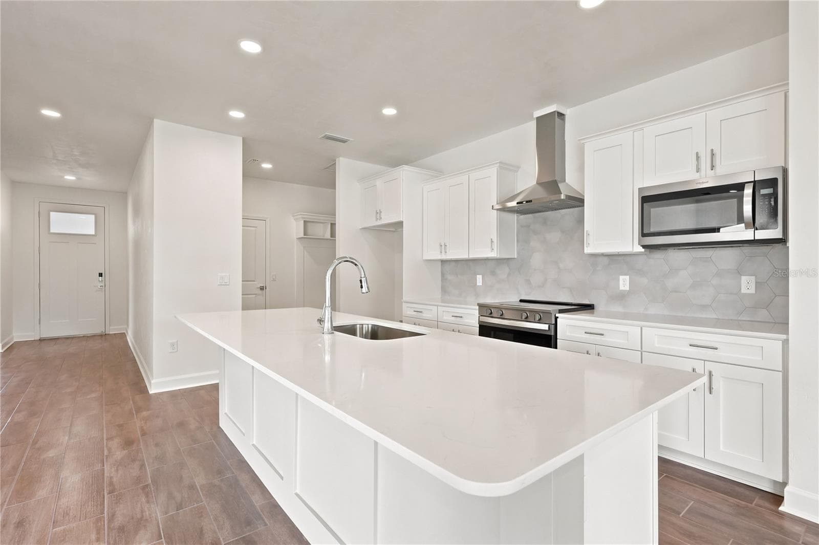 Single Family Residence at 21006 SW 1ST PL, NEWBERRY, photo 12 of 32