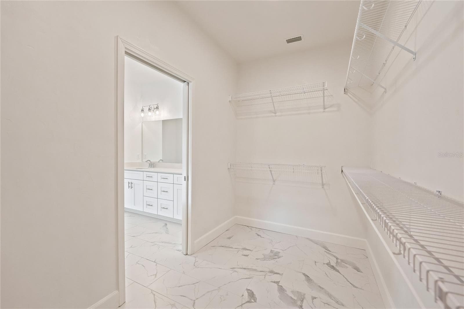 Single Family Residence at 21006 SW 1ST PL, NEWBERRY, photo 17 of 32