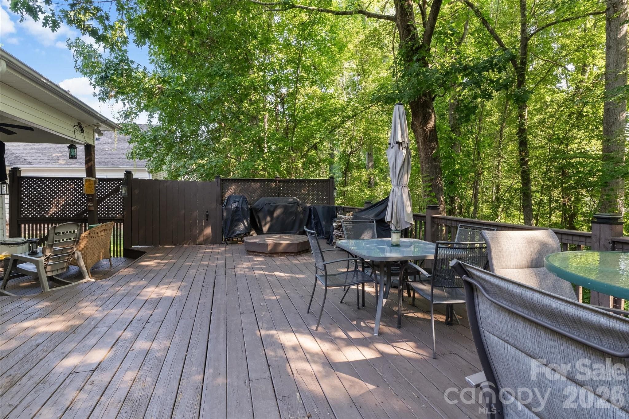 Single Family Residence at 13502 Glencreek Lane, Huntersville, photo 32 of 34