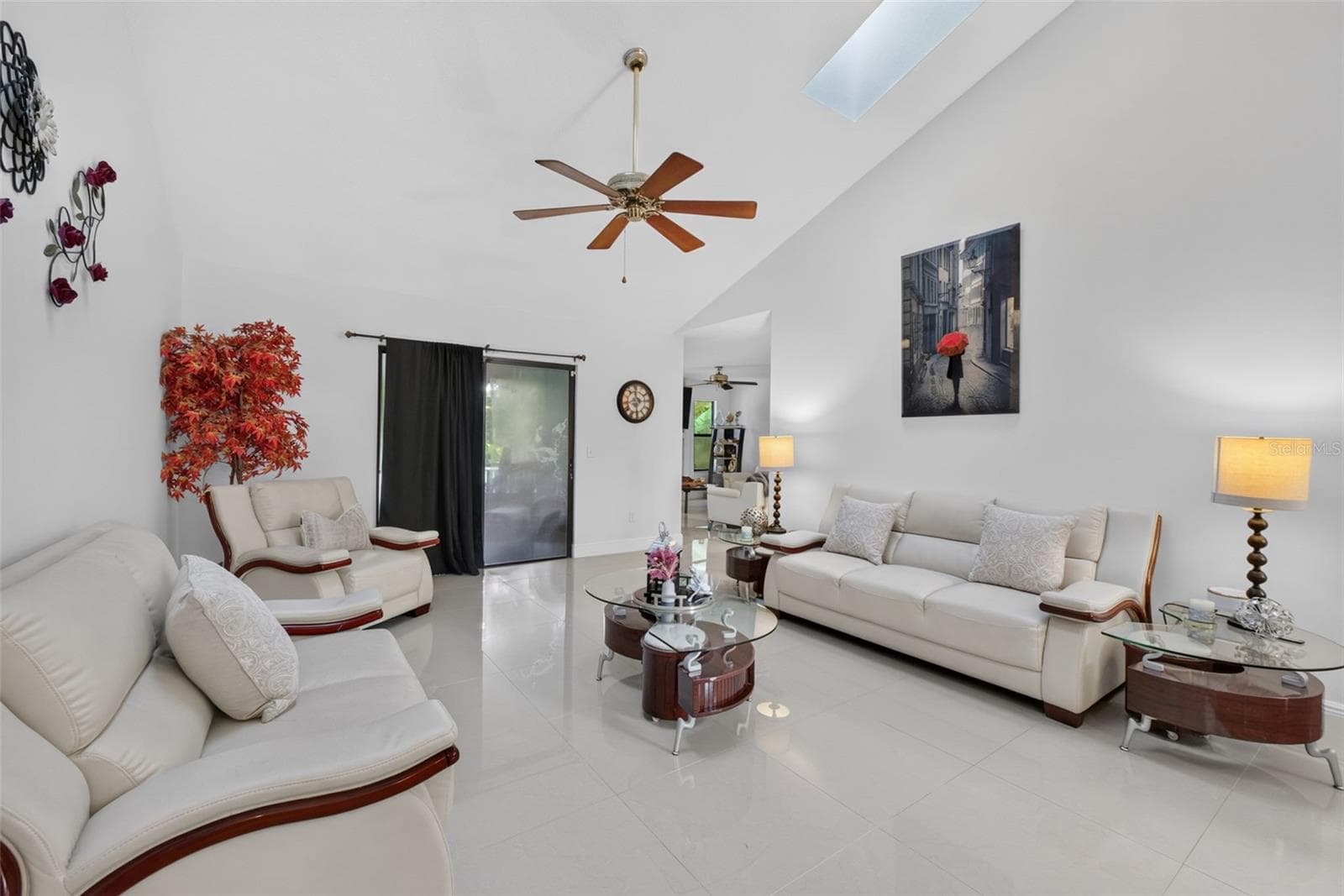Single Family Residence at 2144 MAJESTIC WOODS BLVD, APOPKA, photo 3 of 47