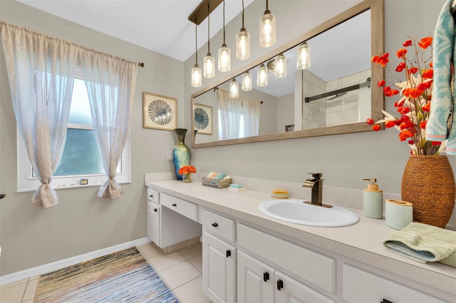 SECOND BATHROOM - 207 AMESBURY CIR, SUN CITY CENTER